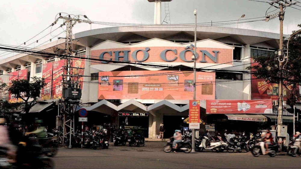 Chợ Cồn là thiên đường ẩm thực đường phố, mang đậm hồn Việt giữa lòng Đà Nẵng